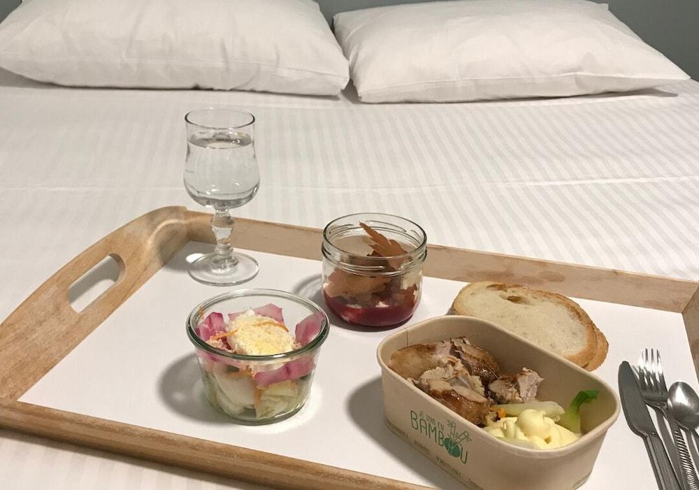 Best Western Hotel De Paris Laval  Zewnętrze zdjęcie