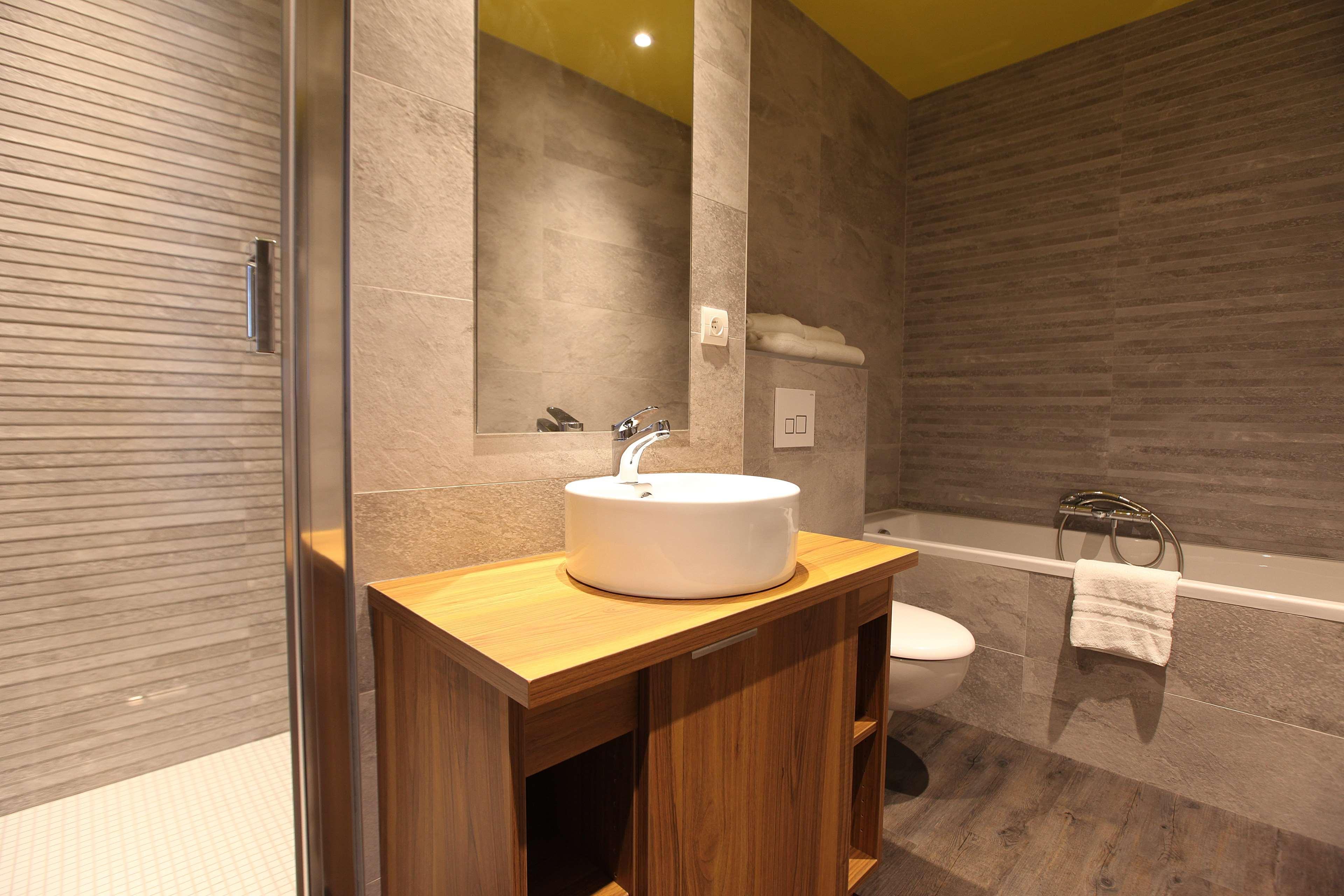 Best Western Hotel De Paris Laval  Zewnętrze zdjęcie