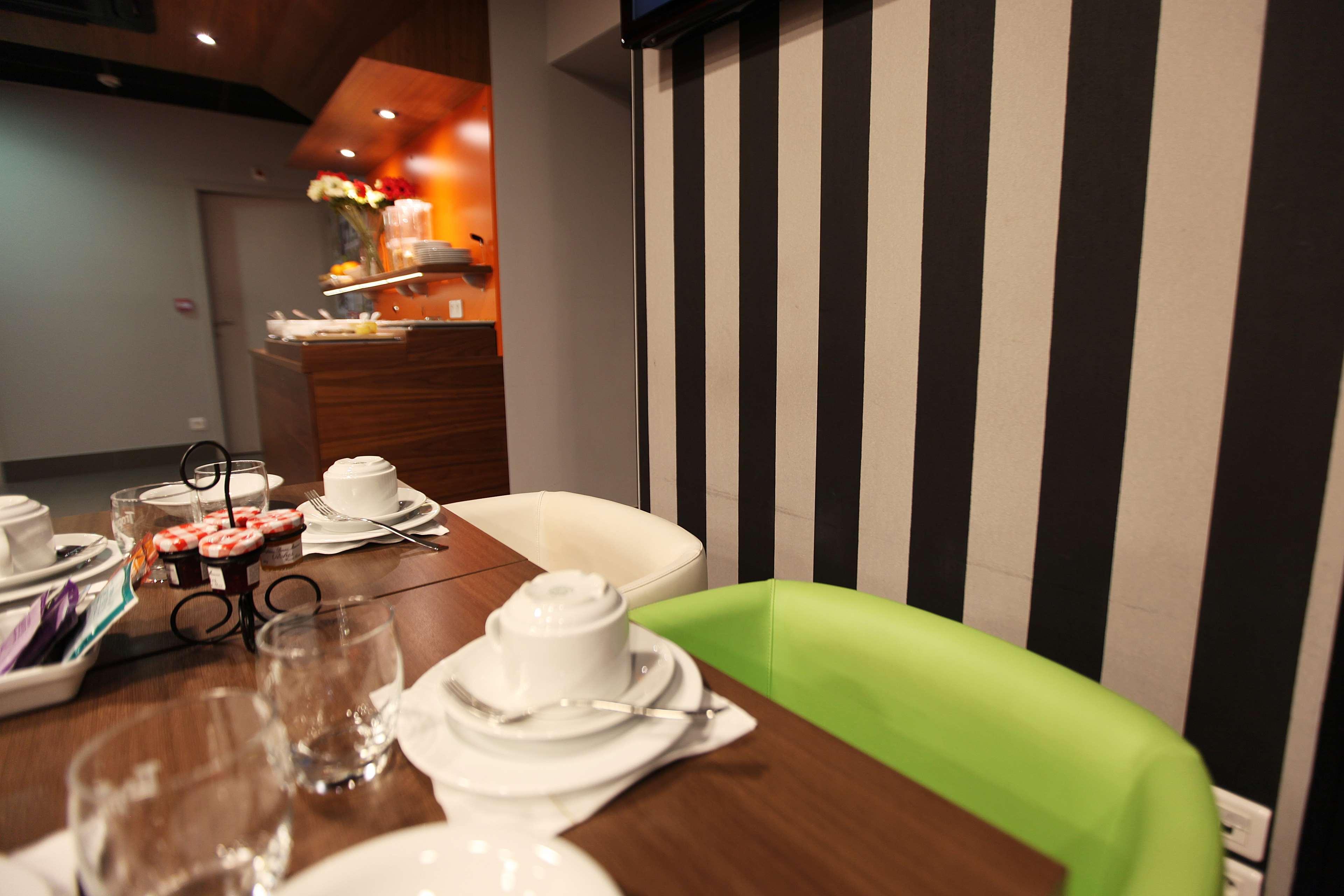 Best Western Hotel De Paris Laval  Zewnętrze zdjęcie