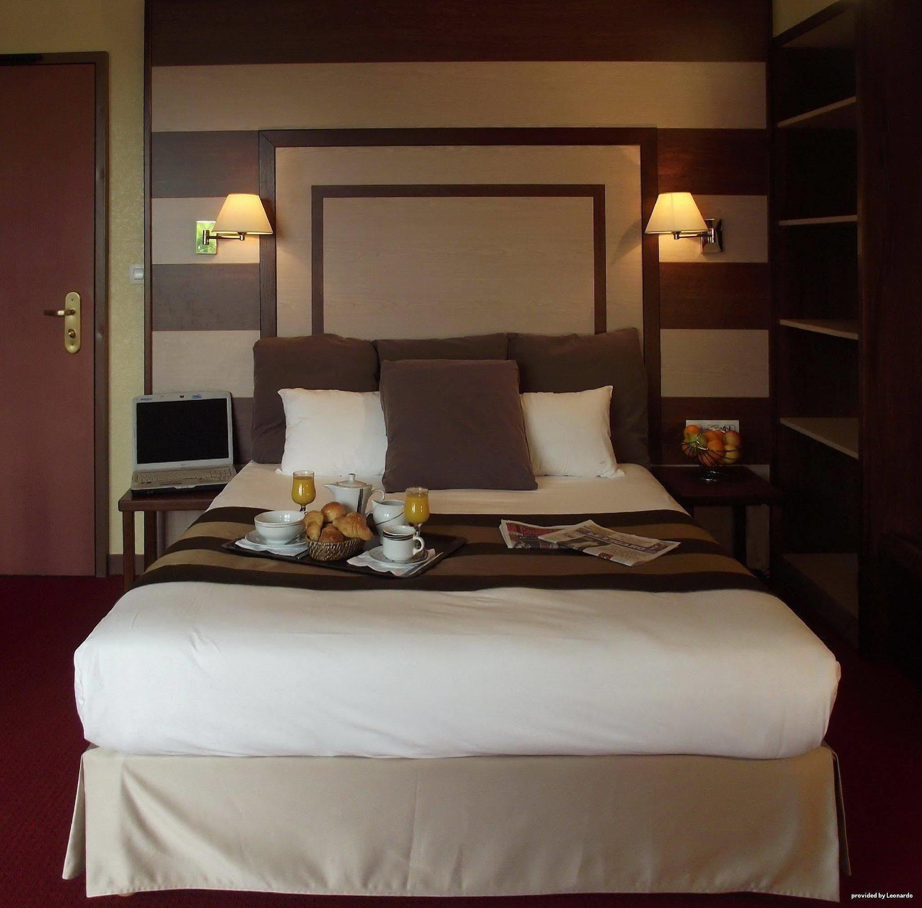 Best Western Hotel De Paris Laval  Pokój zdjęcie